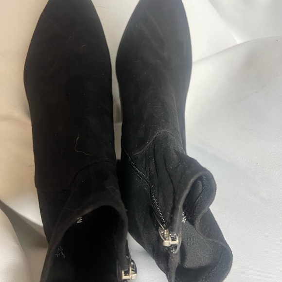 Marc Fisher Dyvine Black Ankle Boots size 7.5 - Picture 5 of 8